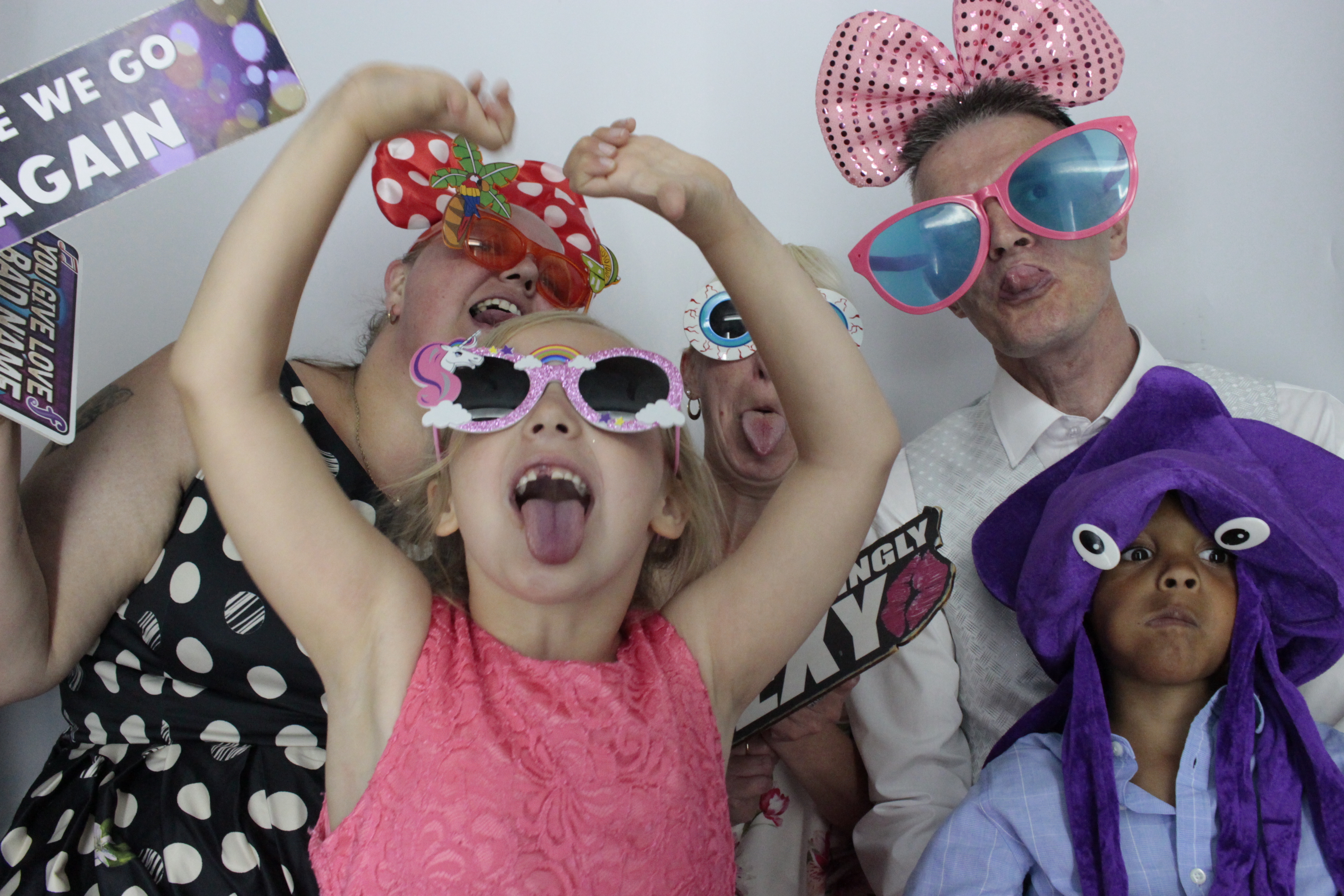 Richard & Karen's Wedding Reception | View more photos from the event at gallery.myphotoboothexperience.co.uk/u/MyPhotoBoothExperienceLtd/Richard-Karens-Wedding-Reception